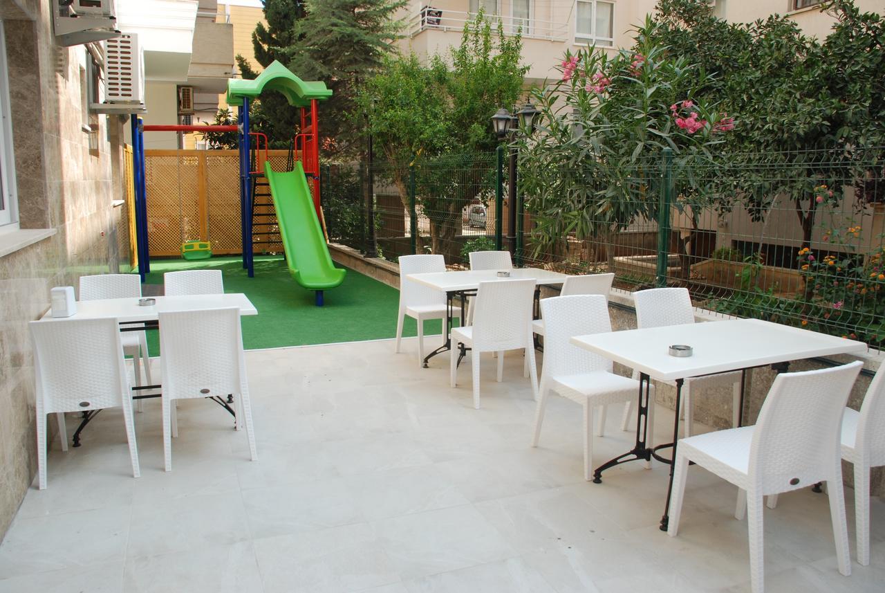 Palm Beach Otel Сіліфке Екстер'єр фото